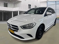 Mercedes-benz b klasse 200d , l-689-js - afbeelding 1 van  16