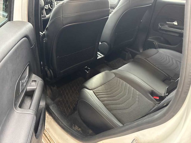 Mercedes-benz b-klasse 200d , l-695-js - afbeelding 11 van  14