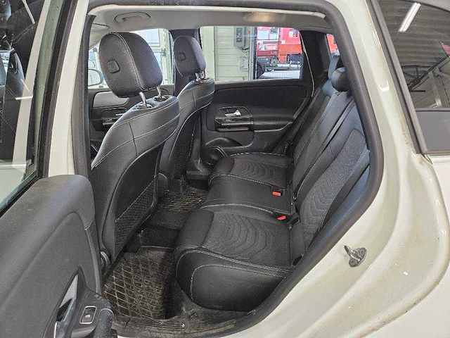 Mercedes-benz b-klasse 200d , n-499-td - afbeelding 13 van  16
