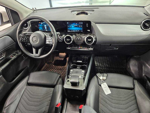 Mercedes-benz b-klasse 200d , n-634-jr - afbeelding 2 van  18