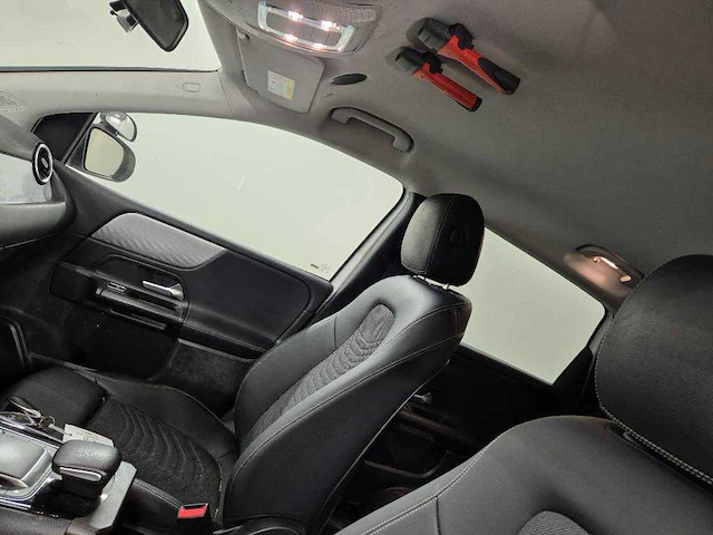Mercedes-benz b-klasse 200d , n-634-jr - afbeelding 7 van  18