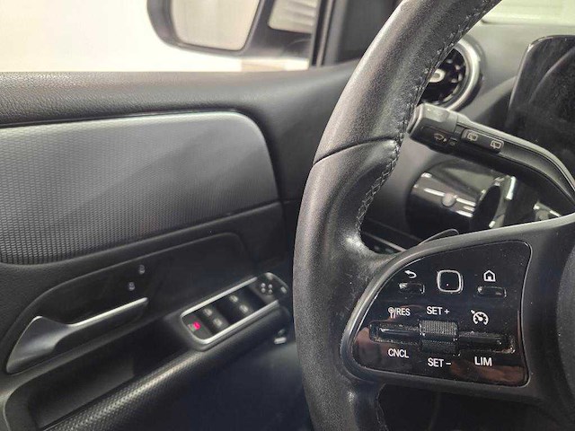 Mercedes-benz b-klasse 200d , n-816-fk - afbeelding 15 van  16