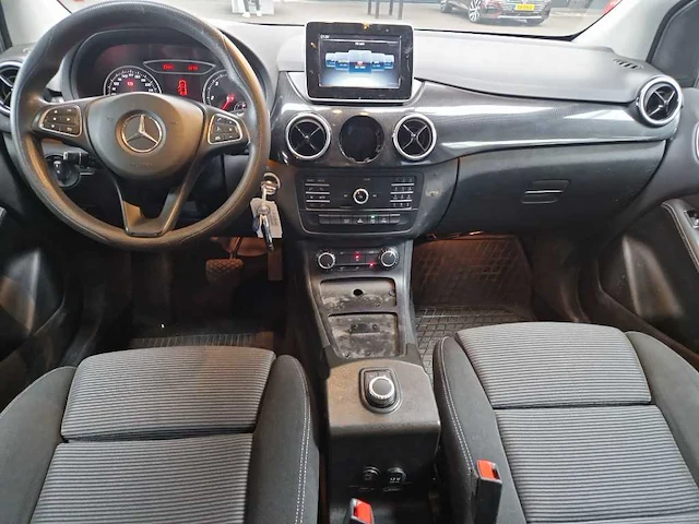 Mercedes-benz b-klasse 220 d ambition , g-333-hg - afbeelding 11 van  13