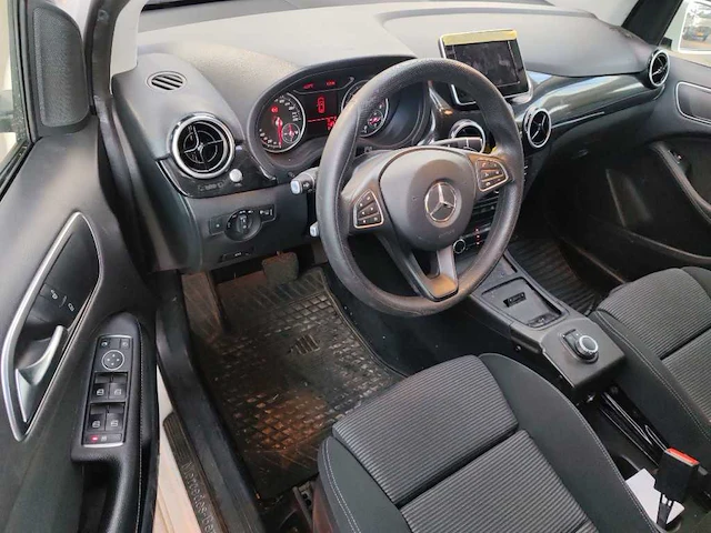 Mercedes-benz b-klasse 220 d ambition , g-412-fg - afbeelding 11 van  15