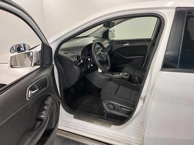 Mercedes-benz b-klasse 220 d ambition , g-774-ks - afbeelding 7 van  18