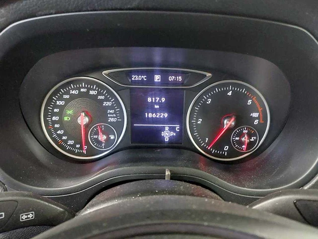 Mercedes-benz b-klasse 220 d ambition , g-774-ks - afbeelding 17 van  18