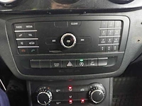 Mercedes-benz b-klasse 220 d ambition , tp-847-d - afbeelding 3 van  18