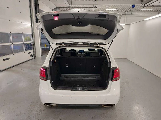 Mercedes-benz b-klasse 220 d ambition , tp-847-d - afbeelding 9 van  18