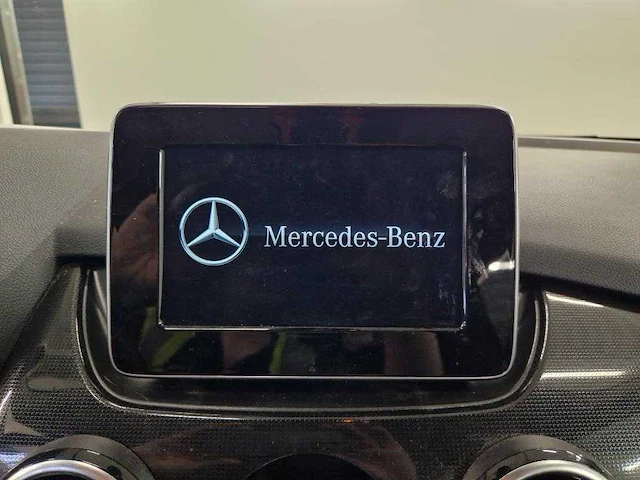 Mercedes-benz b-klasse 220 d ambition , tz-808-v - afbeelding 2 van  19