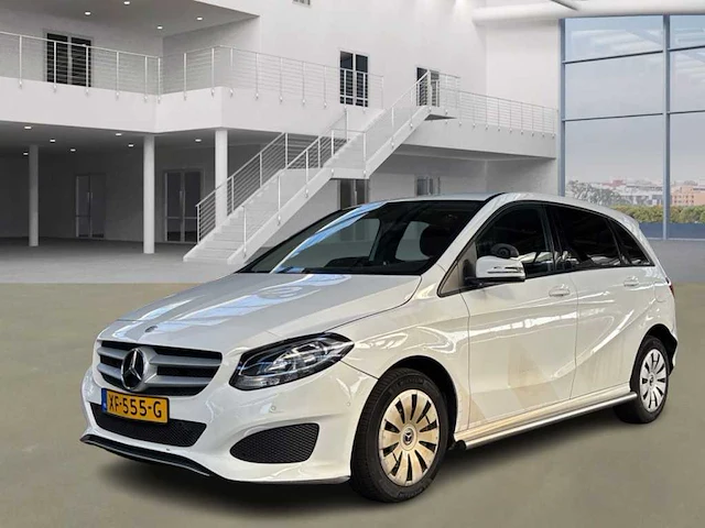 Mercedes-benz b-klasse 220 d ambition , xf-555-g - afbeelding 1 van  12