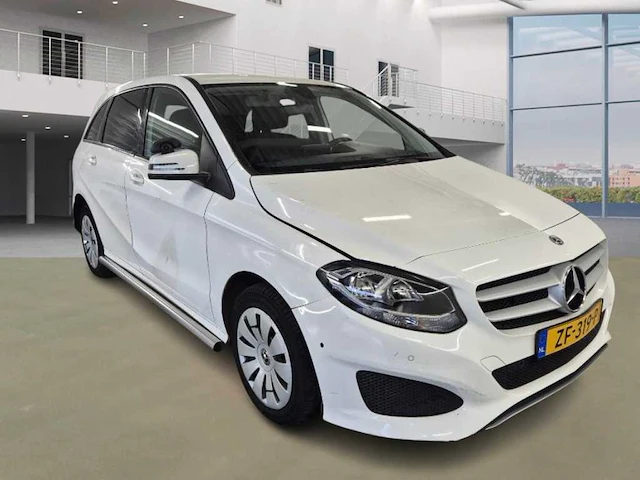 Mercedes-benz b-klasse 220 d ambition , zf-319-p - afbeelding 9 van  16