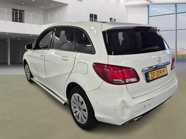 Mercedes-benz b-klasse 220 d ambition , zf-319-p - afbeelding 10 van  16