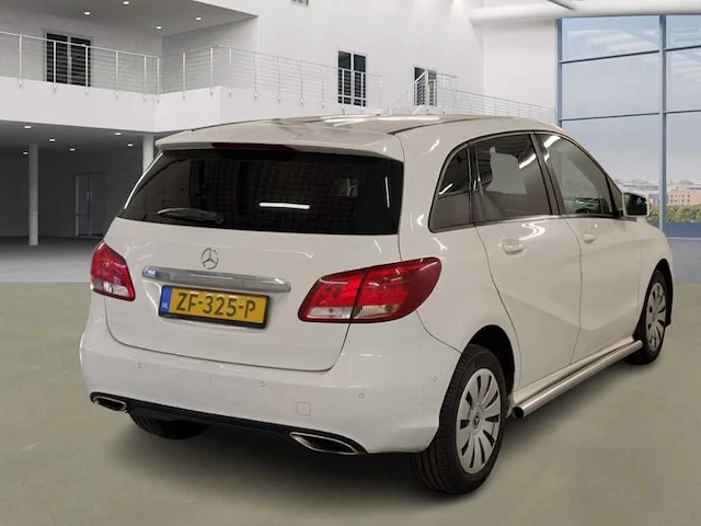 Mercedes-benz b-klasse 220 d ambition , zf-325-p - afbeelding 12 van  18