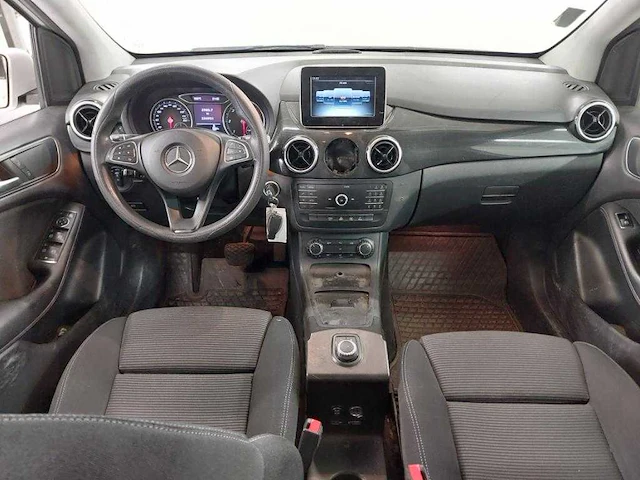 Mercedes-benz b-klasse 220 d ambition , zf-325-p - afbeelding 18 van  18