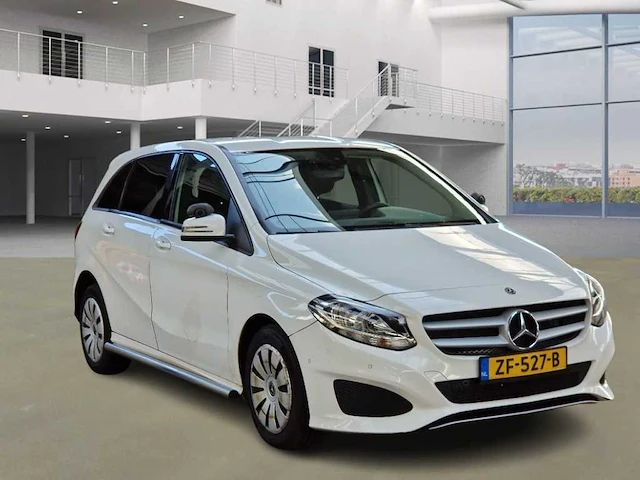 Mercedes benz b-klasse 220 d ambition , zf-527-b - afbeelding 5 van  12
