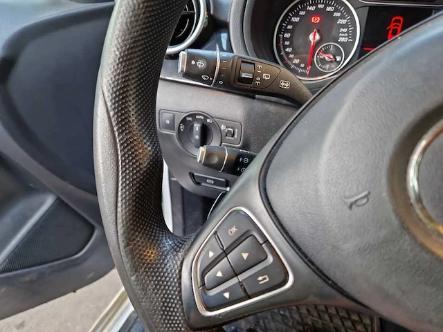 Mercedes benz b-klasse 220 d ambition , zf-527-b - afbeelding 12 van  12
