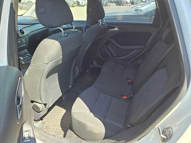 Mercedes benz b klasse 220 d ambition , zf-562-b - afbeelding 12 van  15