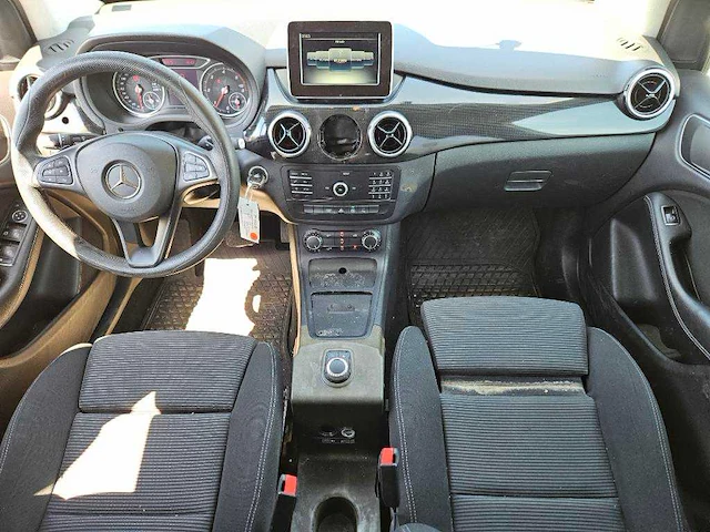 Mercedes benz b klasse 220 d ambition , zf-562-b - afbeelding 13 van  15