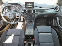Mercedes benz b klasse 220 d ambition , zf-562-b - afbeelding 13 van  15
