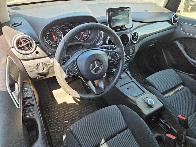 Mercedes benz b klasse 220 d ambition , zf-562-b - afbeelding 5 van  15