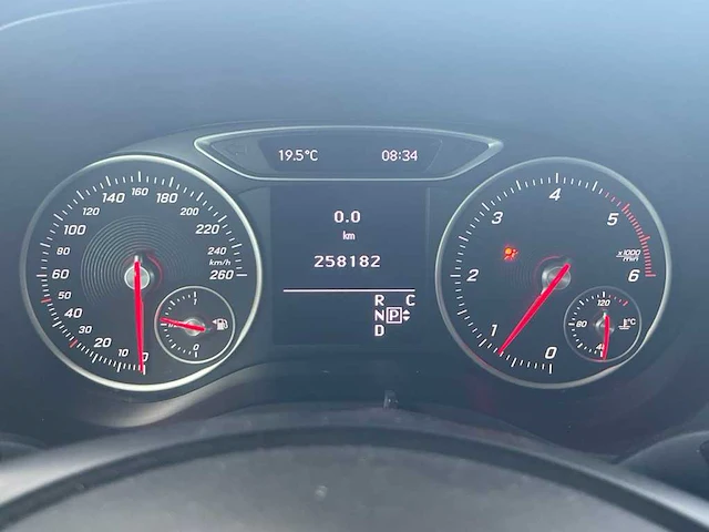 Mercedes-benz b-klasse 220 d ambition , zf-574-b - afbeelding 14 van  15