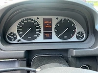 Mercedes-benz b-klasse personenauto - afbeelding 17 van  24