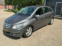 Mercedes-benz b-klasse personenauto - afbeelding 1 van  24