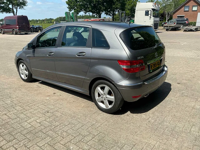 Mercedes-benz b-klasse personenauto - afbeelding 7 van  24