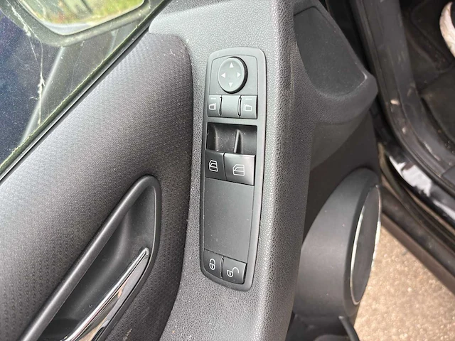 Mercedes-benz b150 automaat, 09-xl-kj - afbeelding 7 van  16