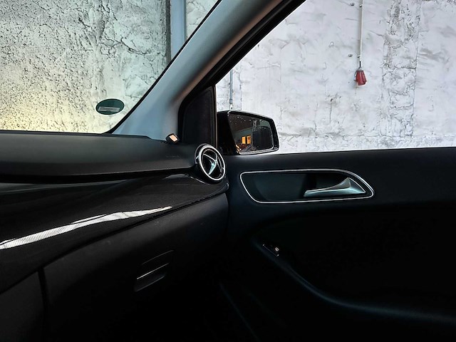 Mercedes-benz b180 ambition b-klasse 122pk 2012, 97-xkz-4 - afbeelding 20 van  38