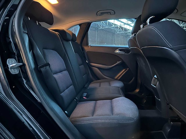 Mercedes-benz b180 ambition b-klasse 122pk 2012, 97-xkz-4 - afbeelding 28 van  38