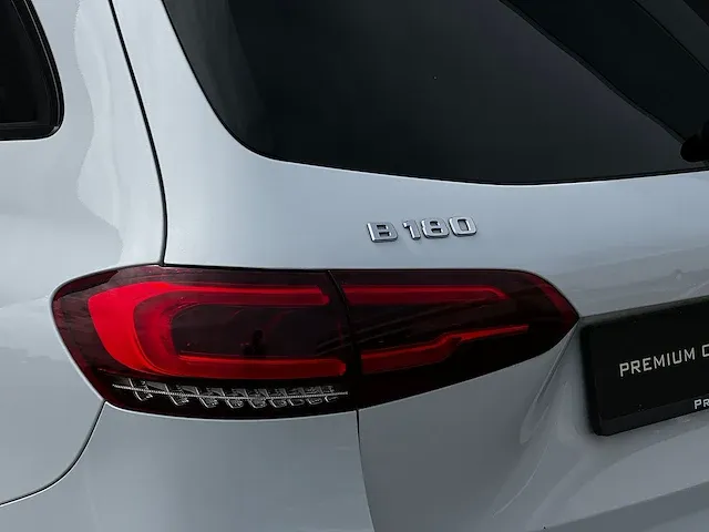 Mercedes-benz b180 business amg | p-471-pl - afbeelding 26 van  57