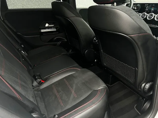 Mercedes-benz b180 business amg | p-471-pl - afbeelding 50 van  57