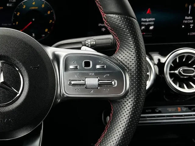 Mercedes-benz b180 business amg | p-471-pl - afbeelding 4 van  57