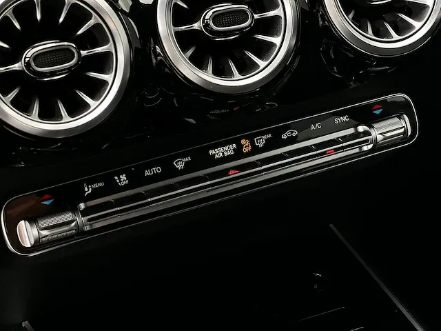 Mercedes-benz b180 business amg | p-471-pl - afbeelding 7 van  57
