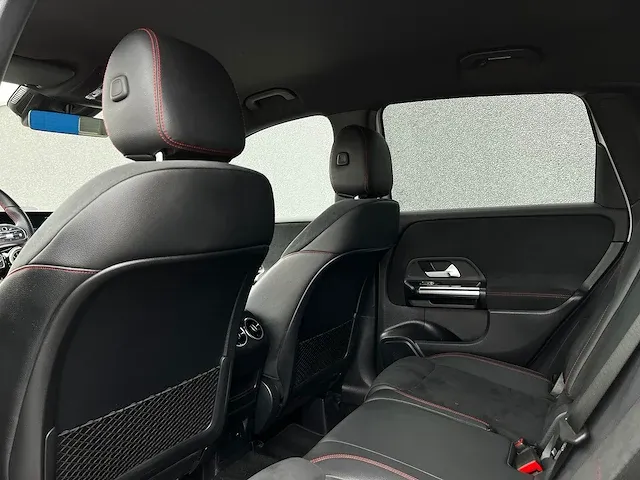 Mercedes-benz b180 business amg | p-471-pl - afbeelding 14 van  57