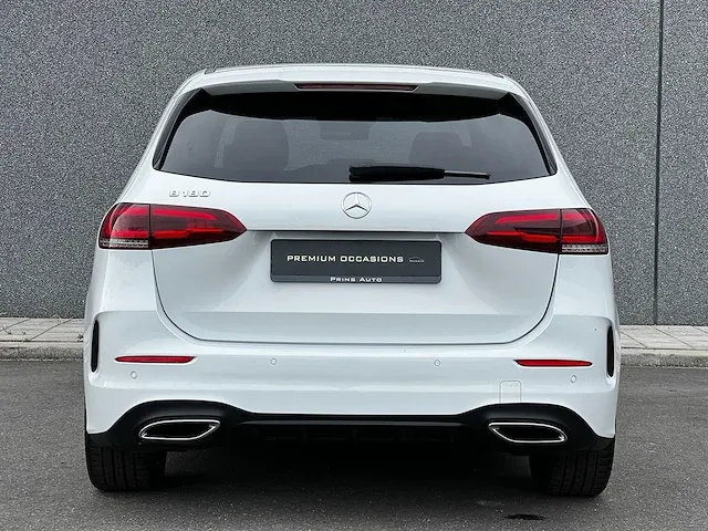 Mercedes-benz b180 business amg | p-471-pl - afbeelding 18 van  57