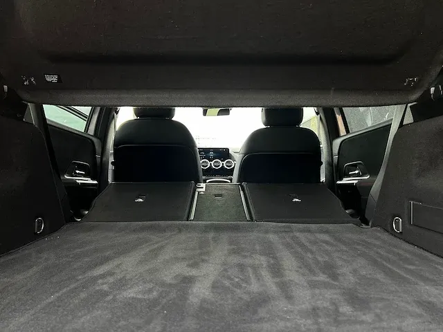 Mercedes-benz b180 business amg | p-471-pl - afbeelding 24 van  57