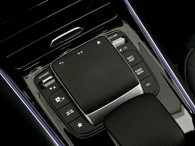 Mercedes-benz b180 business amg | p-471-pl - afbeelding 43 van  57