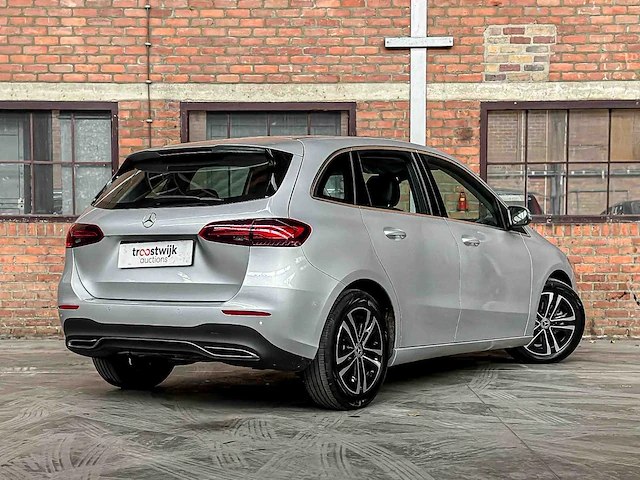 Mercedes-benz b180 hybrid 218pk 2023 b-klasse (fabrieksgarantie) - afbeelding 2 van  52