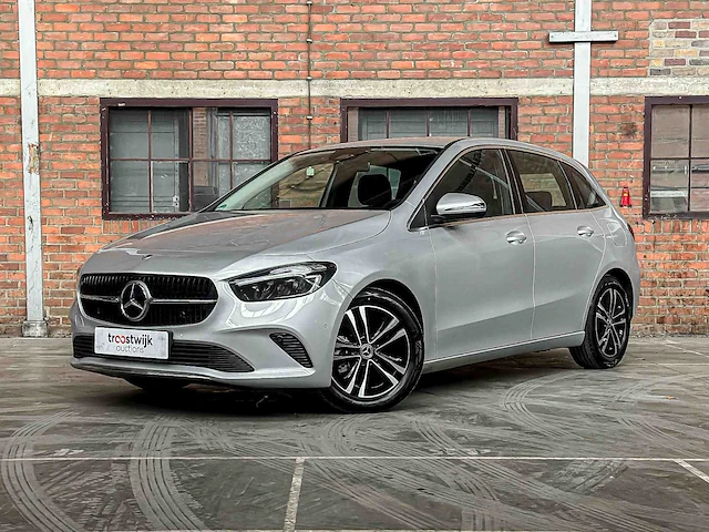 Mercedes-benz b180 hybrid 218pk 2023 b-klasse (fabrieksgarantie) - afbeelding 1 van  52