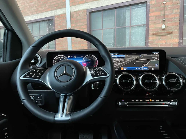Mercedes-benz b180 hybrid 218pk 2023 b-klasse (fabrieksgarantie) - afbeelding 15 van  52