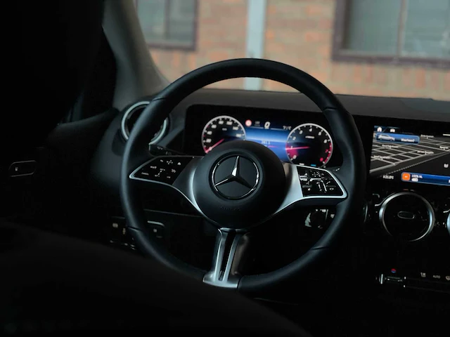 Mercedes-benz b180 hybrid 218pk 2023 b-klasse (fabrieksgarantie) - afbeelding 16 van  52