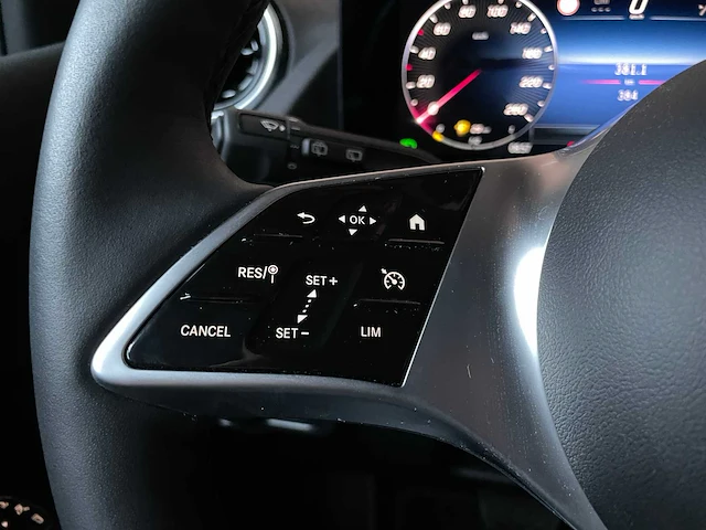 Mercedes-benz b180 hybrid 218pk 2023 b-klasse (fabrieksgarantie) - afbeelding 18 van  52