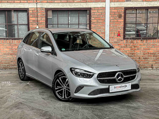Mercedes-benz b180 hybrid 218pk 2023 b-klasse (fabrieksgarantie) - afbeelding 50 van  52