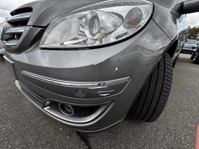 Mercedes-benz b180,2008 - afbeelding 18 van  33