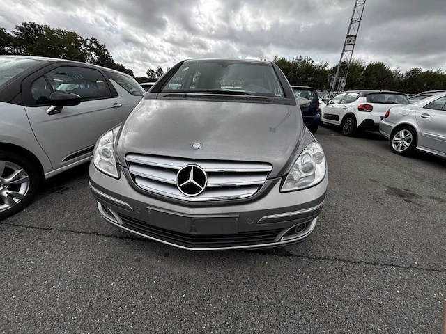 Mercedes-benz b180,2008 - afbeelding 12 van  33