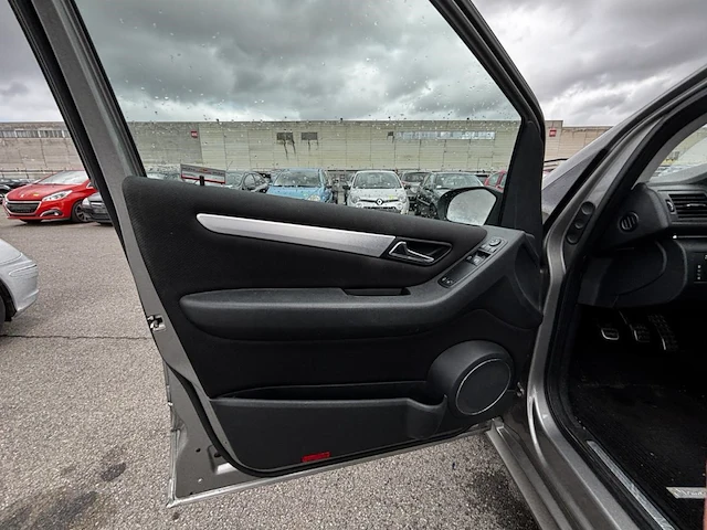 Mercedes-benz b180,2008 - afbeelding 31 van  33