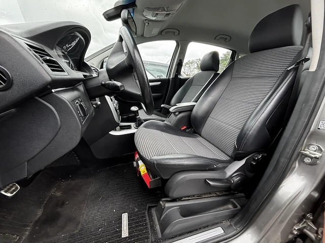 Mercedes-benz b180,2008 - afbeelding 32 van  33