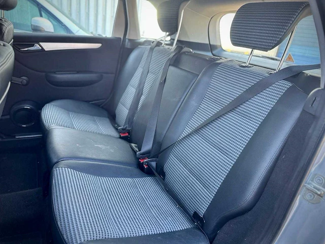 Mercedes-benz b200, 04-tg-fk - afbeelding 11 van  12